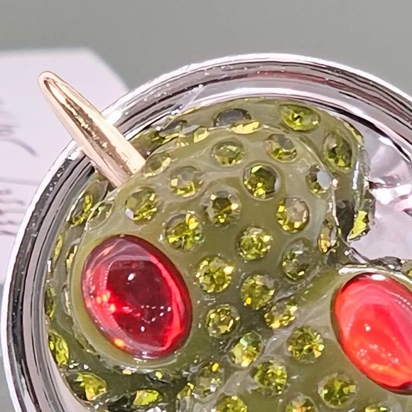 New Betsey Johnson Ring Martini Glass Olive Cocktail Ring - Picture 10 of 16